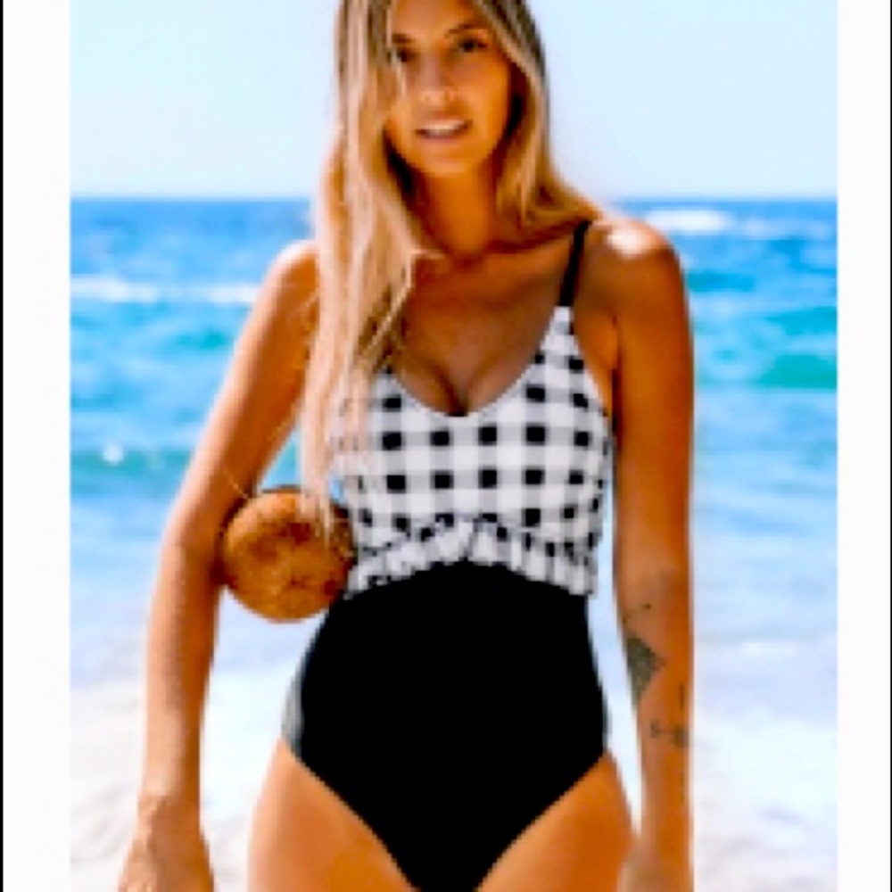 Gingham one piece swimsuit nwt
